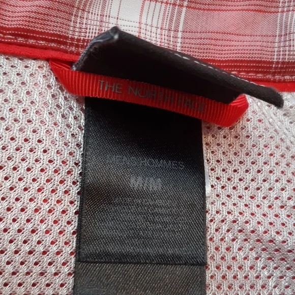 The North Face Recycled Polyester Button Up - Picture 4 of 5